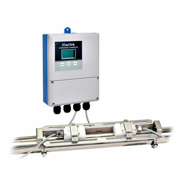 A LWS Soluções oferece aos clientes o Medidor de Vazão Ultrassônico - Clamp On Fixo, ideal para medição de água tratada em tubulação.